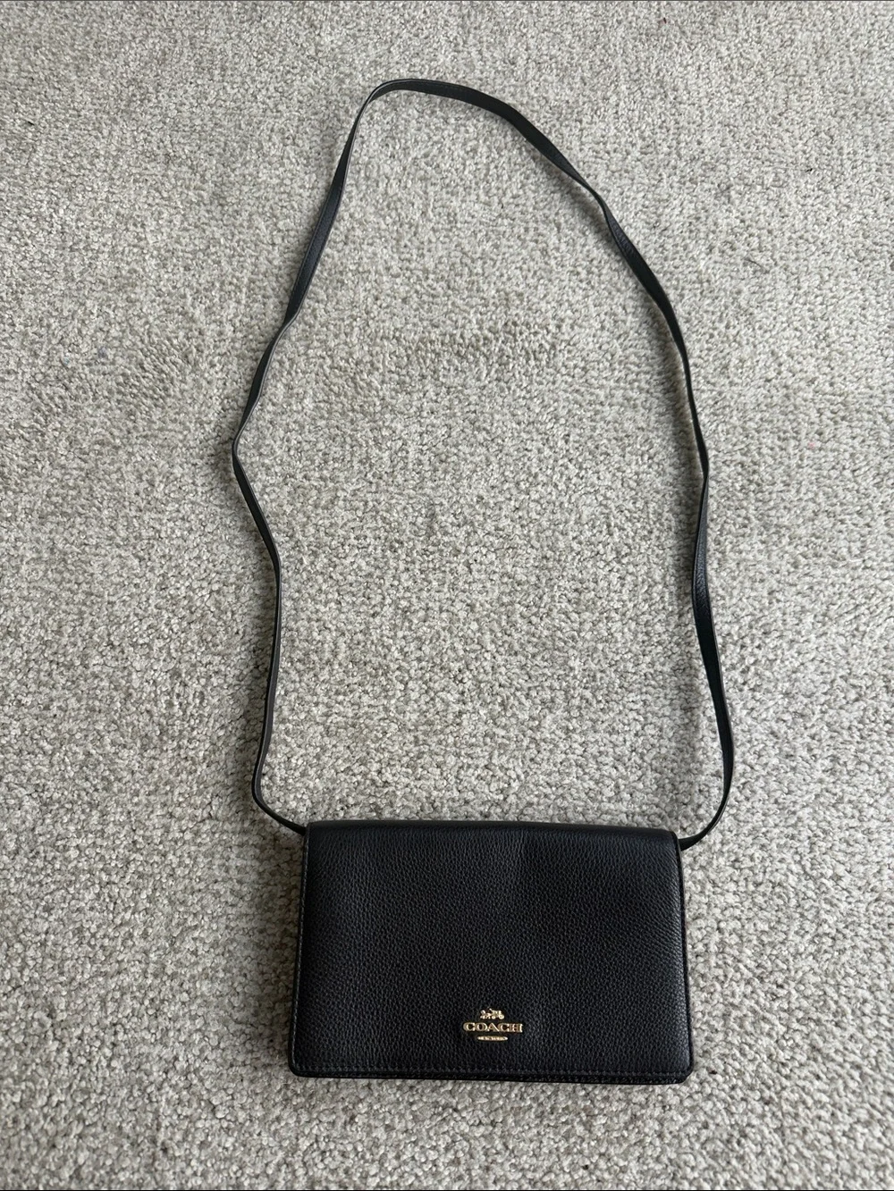 Coach Black Pebbled Leather Crossbody Wallet with Gold Logo - Picture 1 of 6